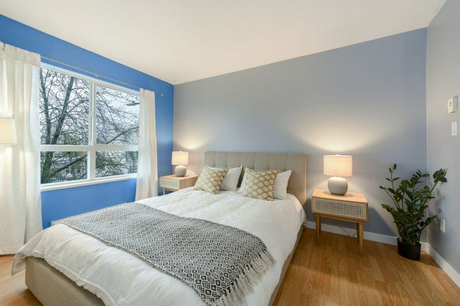 313 760 Kingsway Vancouver, BC - 4