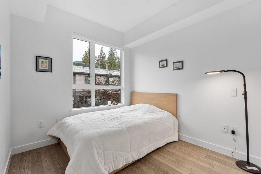302 3220 Connaught Crescent North Vancouver, BC - 9