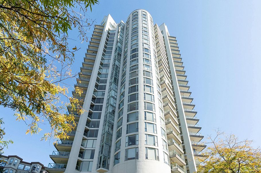 2901 120 W 2nd Street North Vancouver, BC - 39