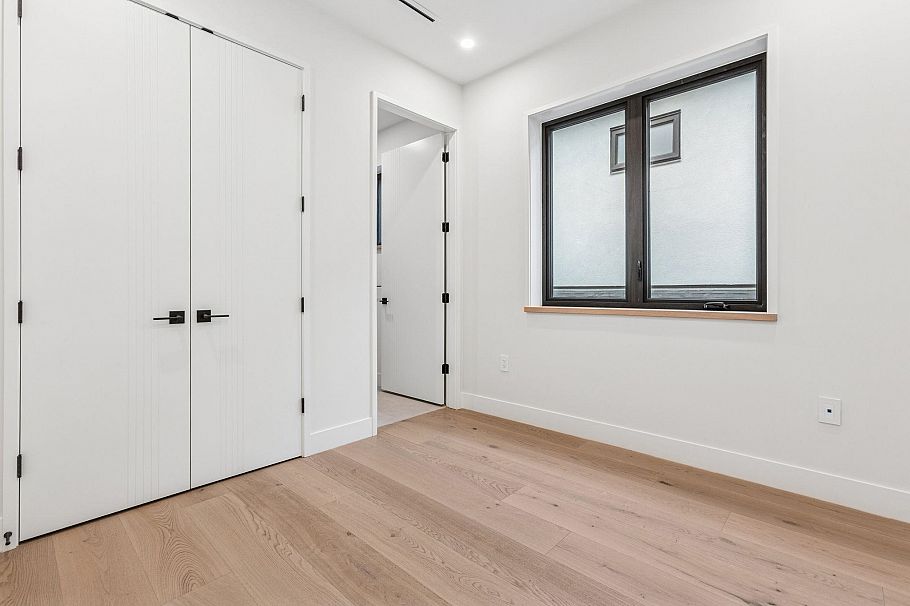 1 448 W 20th Avenue Vancouver, BC - 17