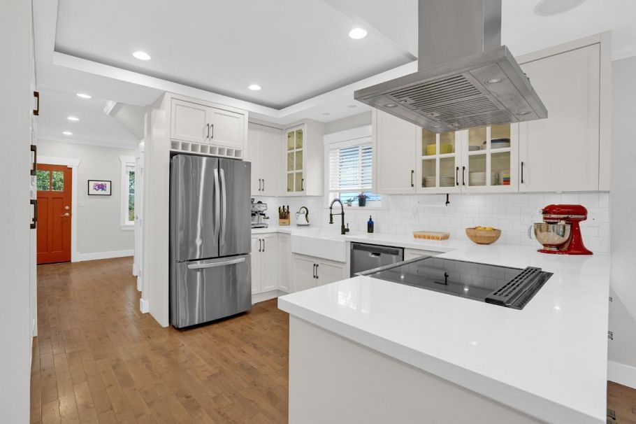 614 E 14th Avenue Vancouver, BC - 8