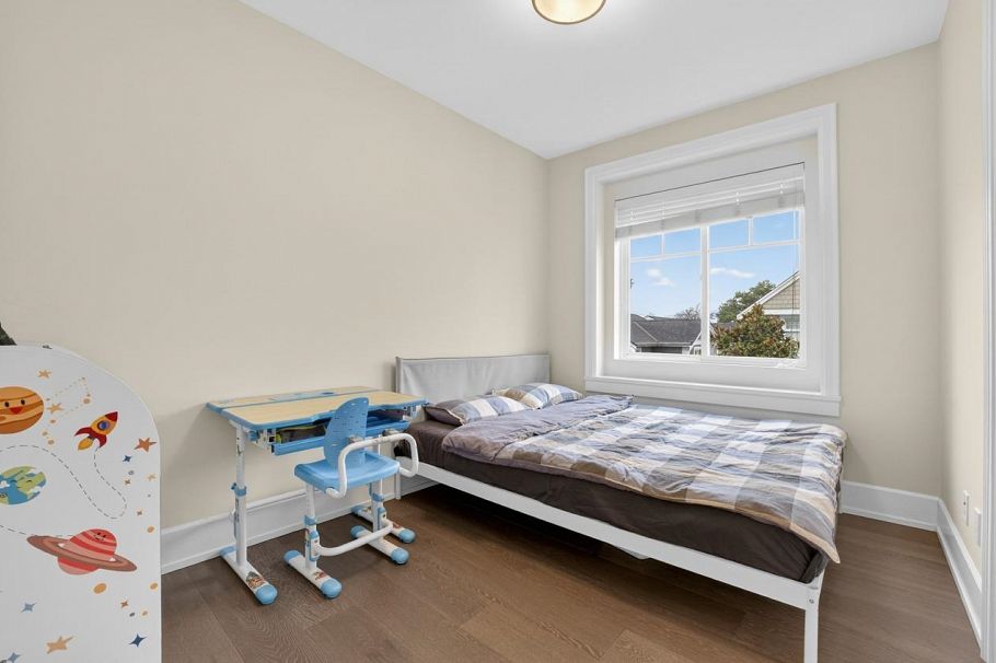 5685 Killarney Street Vancouver, BC - 14