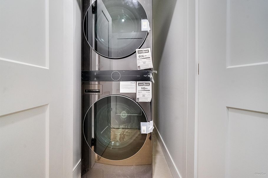 203 918 W 32nd Avenue Vancouver, BC - 24