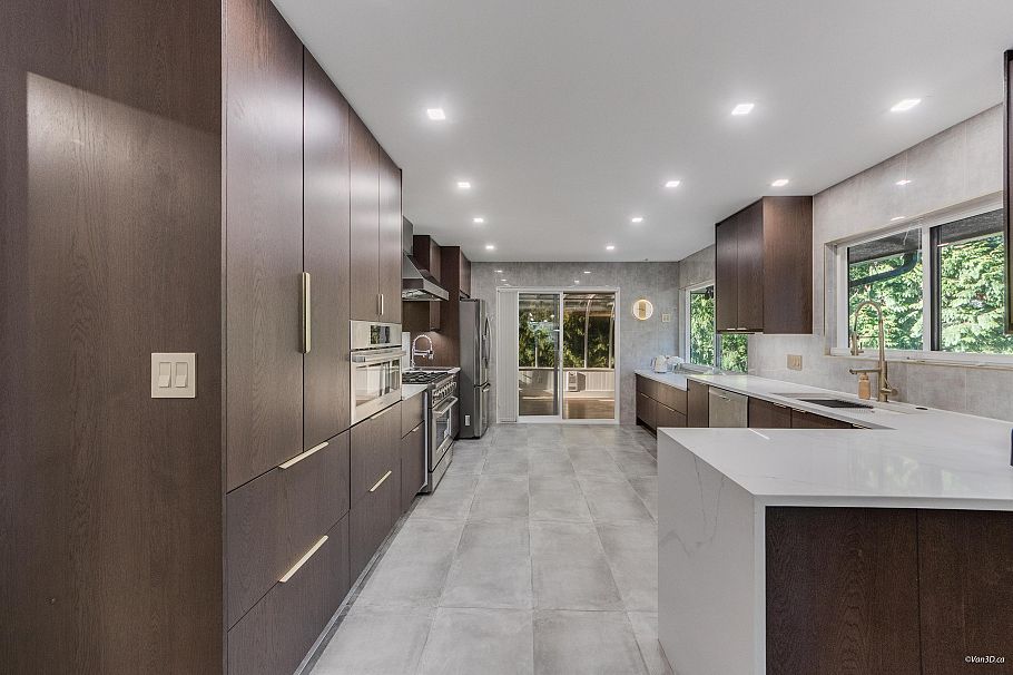 4491 Primrose Lane North Vancouver, BC - 22