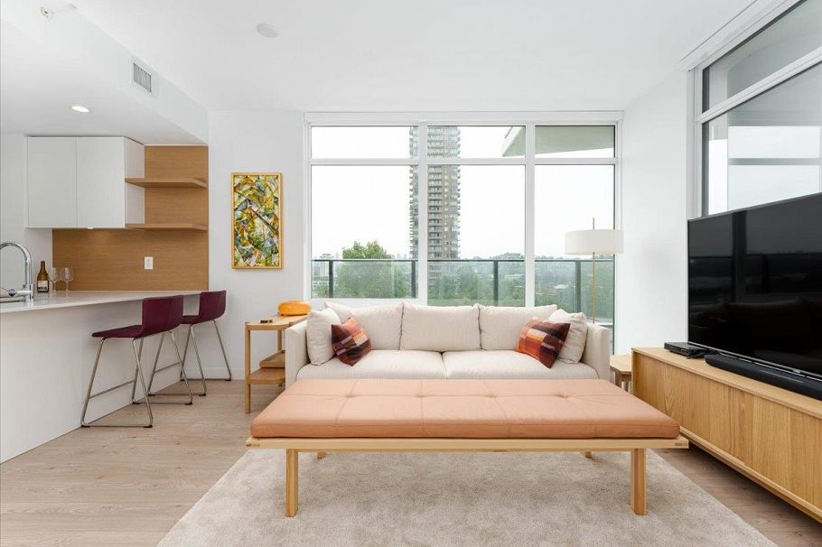 502 2181 Madison Avenue Burnaby, BC - 2