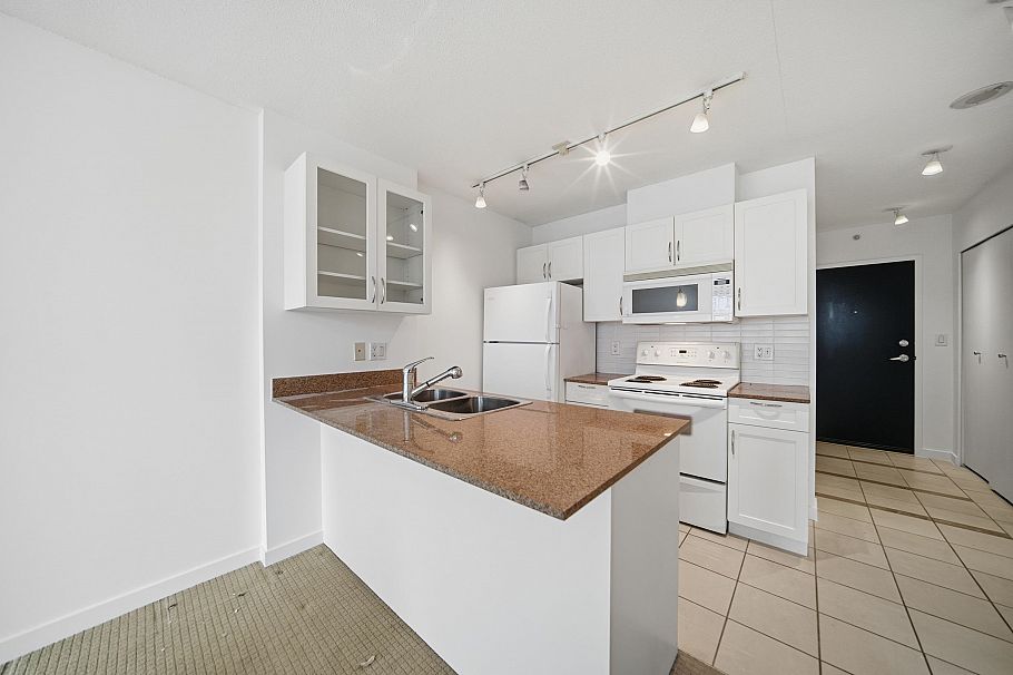 1908 938 Smithe Street Vancouver, BC - 10