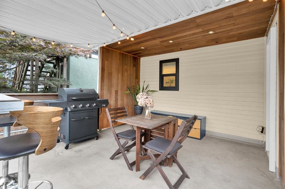 614 E 14th Avenue Vancouver, BC - 27