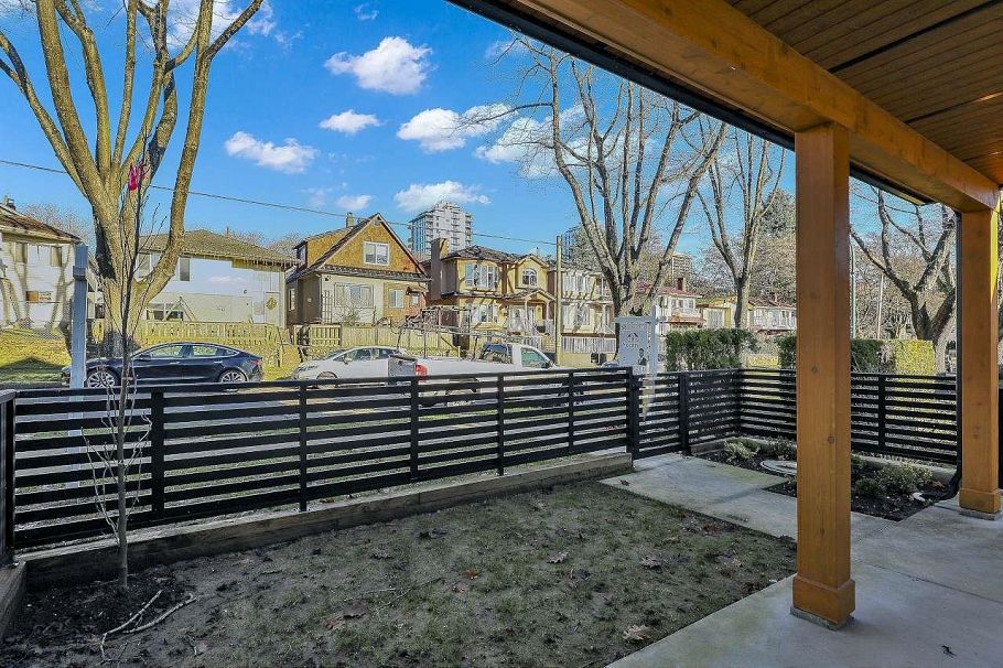 1 3558 Turner Street Vancouver, BC - 7