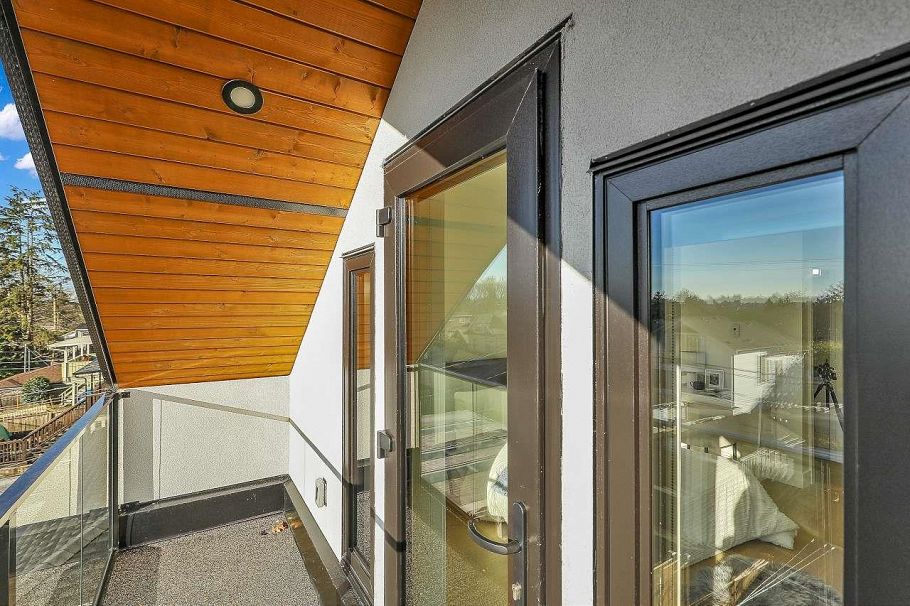 2 3558 Turner Street Vancouver, BC - 4