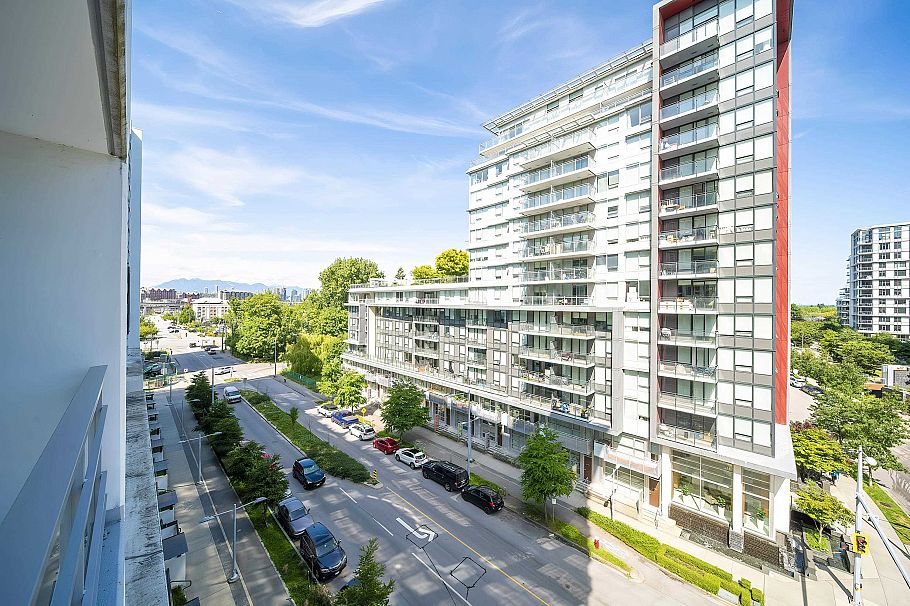 809 8699 Hazelbridge Way Richmond, BC - 21