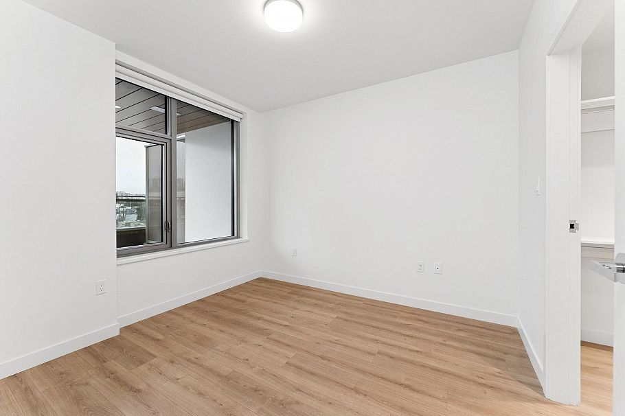 317 755 Harbourside Drive North Vancouver, BC - 13