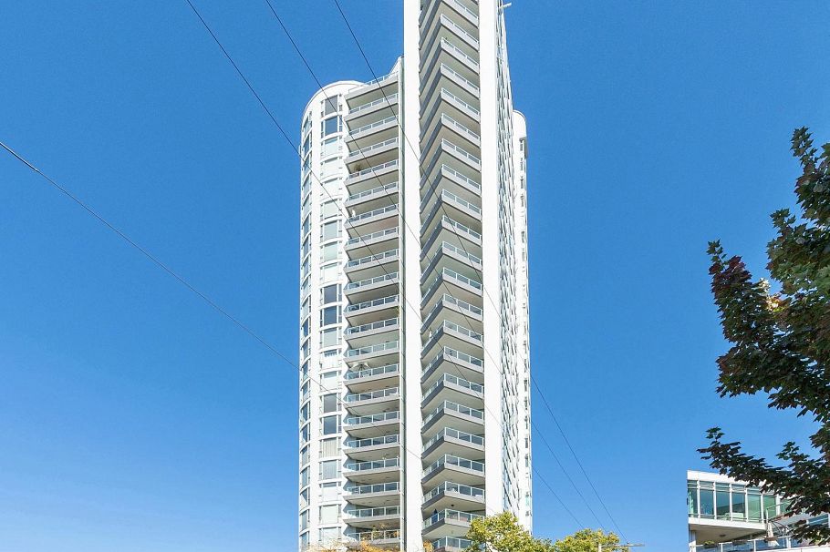 2901 120 W 2nd Street North Vancouver, BC - 40