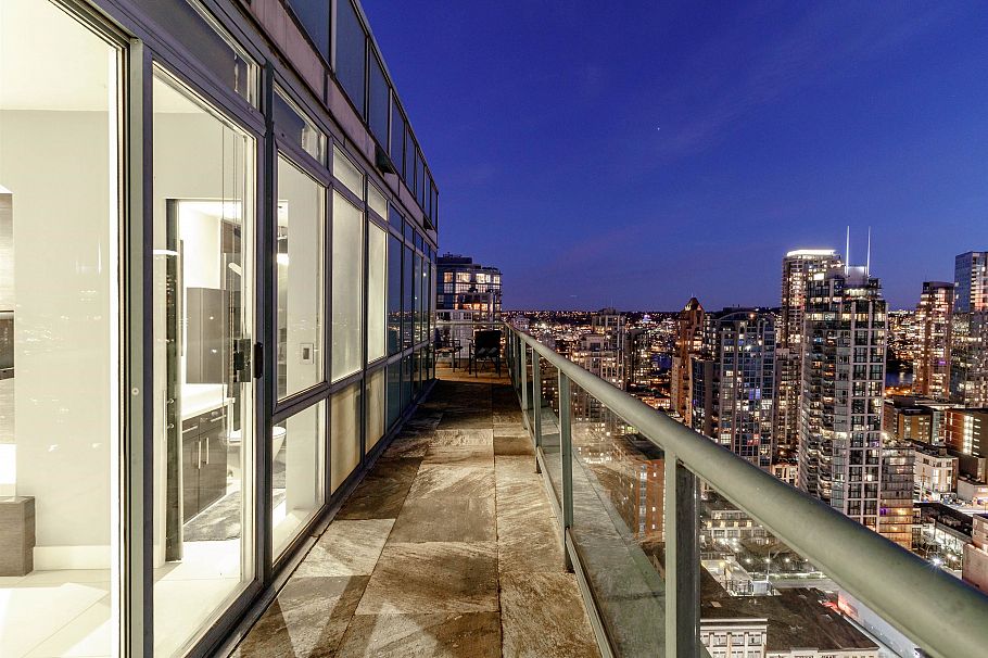 2801 1188 Howe Street Vancouver, BC - 35