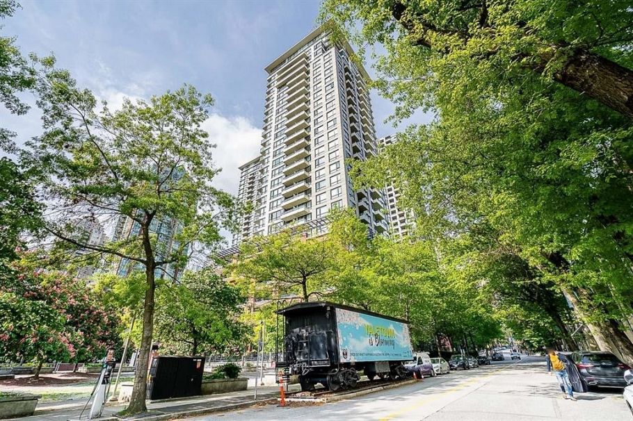 2705 977 Mainland Street Vancouver, BC - 18