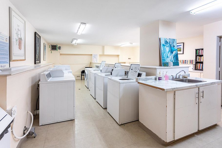 601 1850 Comox Street Vancouver, BC - 29