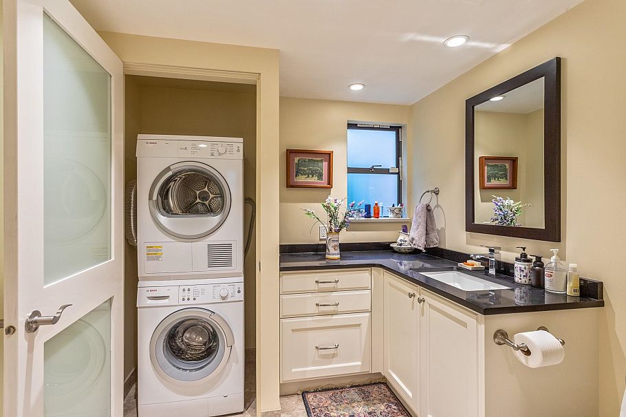 5639 White Pine Lane North Vancouver, BC - 23