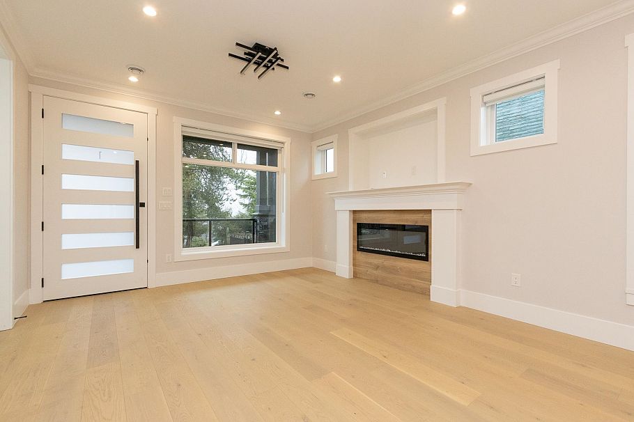 3668 YALE STREET, Vancouver BC V5K 1C8 Vancouver, BC - 9