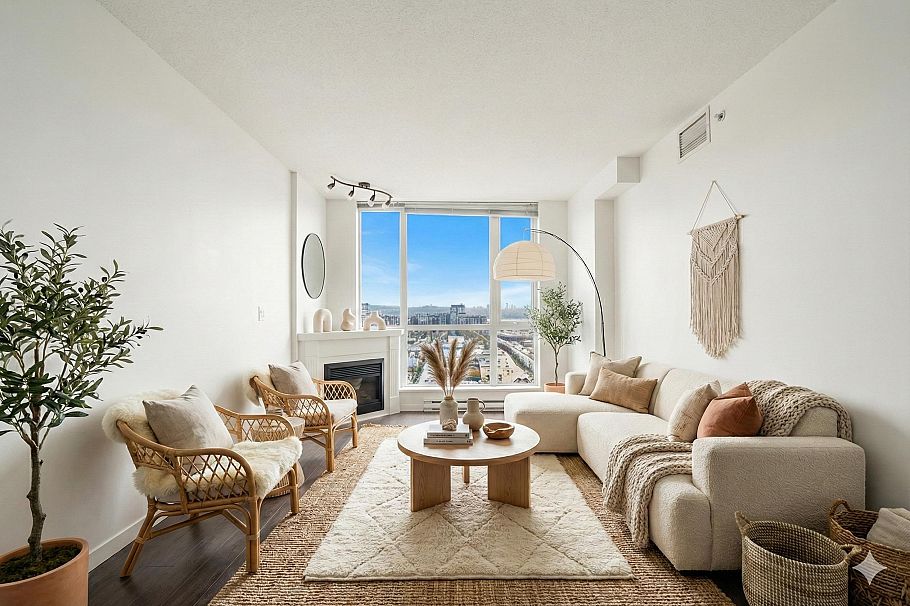 2102 188 E Esplanade Street North Vancouver, BC - 3