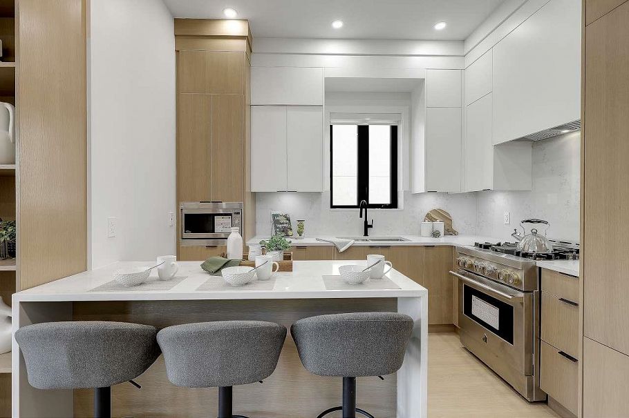 1 3558 Turner Street Vancouver, BC - 25