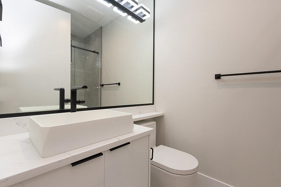 3668 YALE STREET, Vancouver BC V5K 1C8 Vancouver, BC - 8