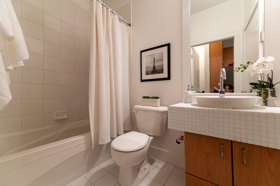 101 2635 Prince Edward Street Vancouver, BC - 15