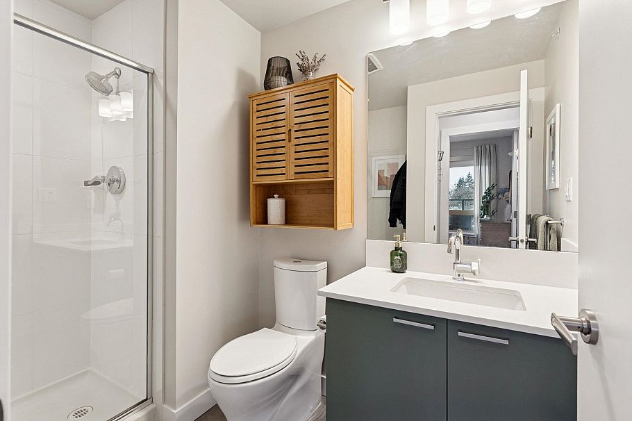 403 1330 Marine Drive North Vancouver, BC - 23