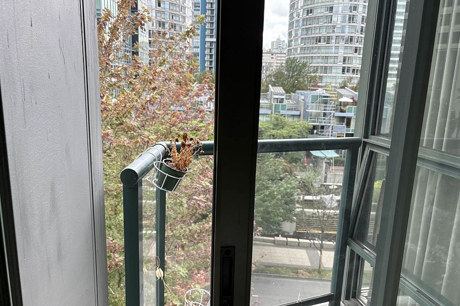 603 1239 W Georgia Street Vancouver, BC - 7