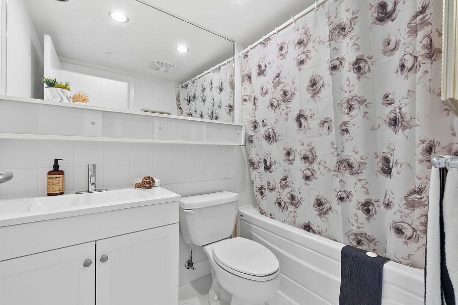 2602 939 Expo Boulevard Vancouver, BC - 16