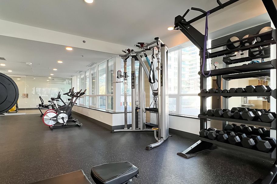 807 1675 Lions Gate Lane North Vancouver, BC - 27