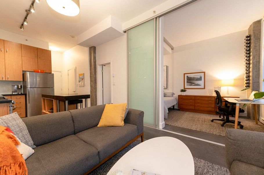 101 2635 Prince Edward Street Vancouver, BC - 5