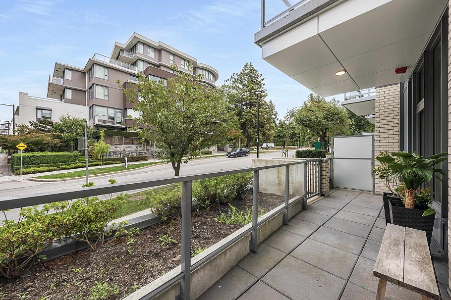 528 W 30th Avenue Vancouver, BC - 15