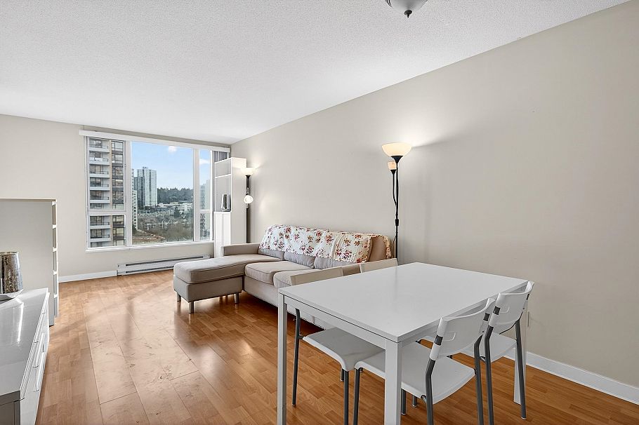 1201 5189 Gaston Street Vancouver, BC - 4