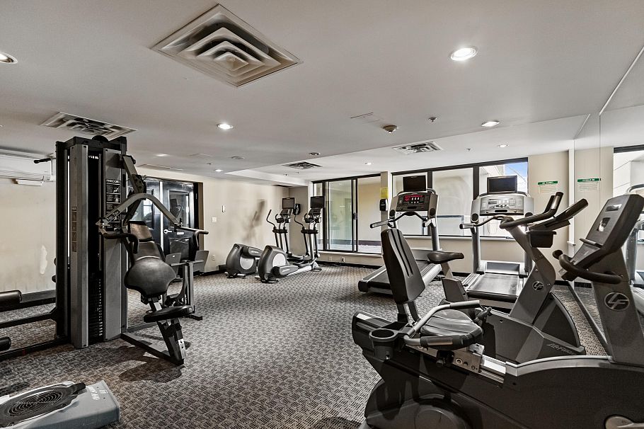 902 4250 Dawson Street Burnaby, BC - 27