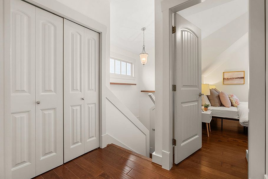 1881 W 13th Avenue Vancouver, BC - 23