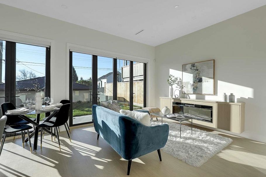 2 3558 Turner Street Vancouver, BC - 17