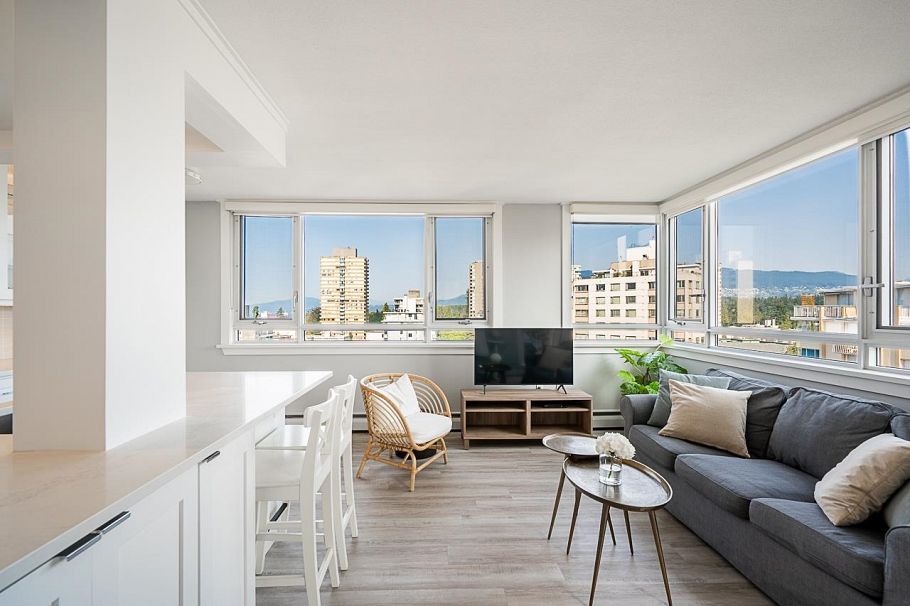 1206 1850 Comox Street Vancouver, BC - 1