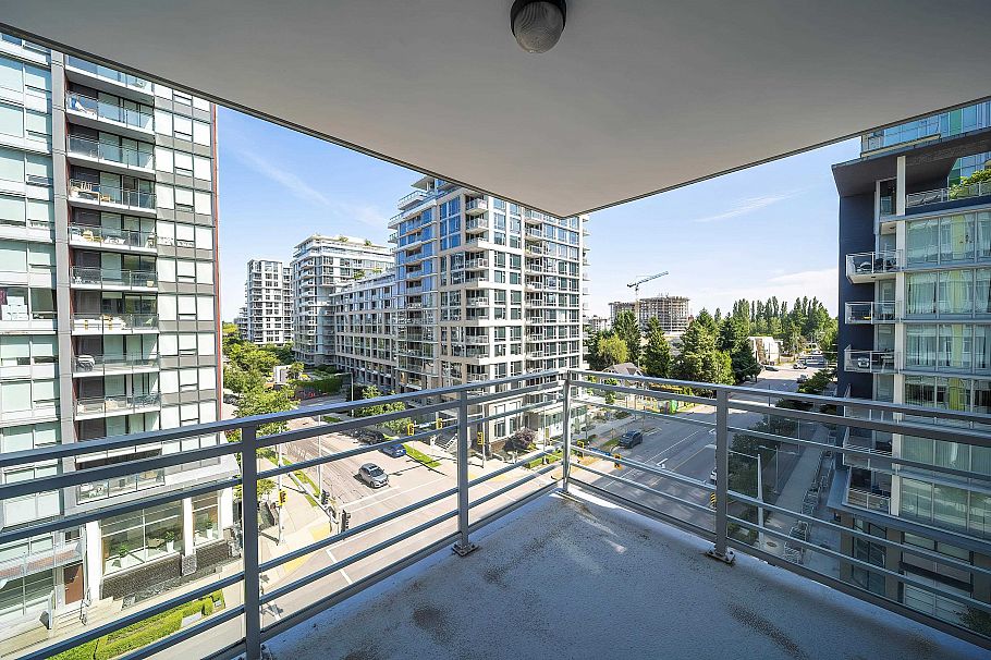 809 8699 Hazelbridge Way Richmond, BC - 20