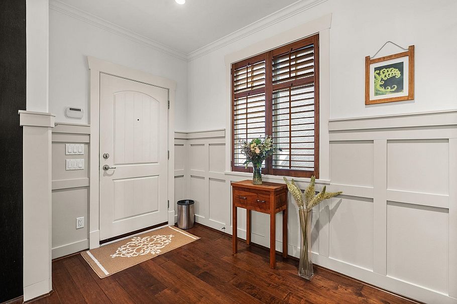 1881 W 13th Avenue Vancouver, BC - 2