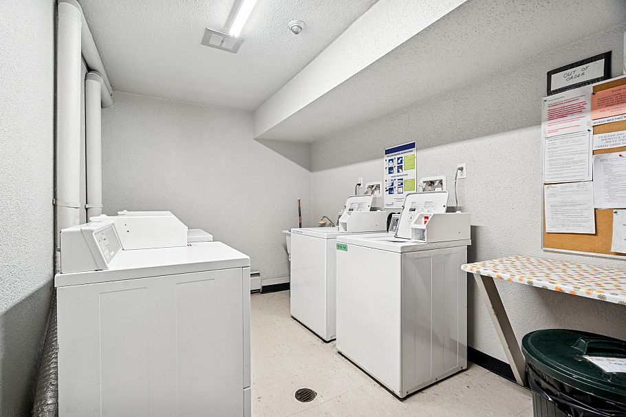 111 3787 W 4th Avenue Vancouver, BC - 20