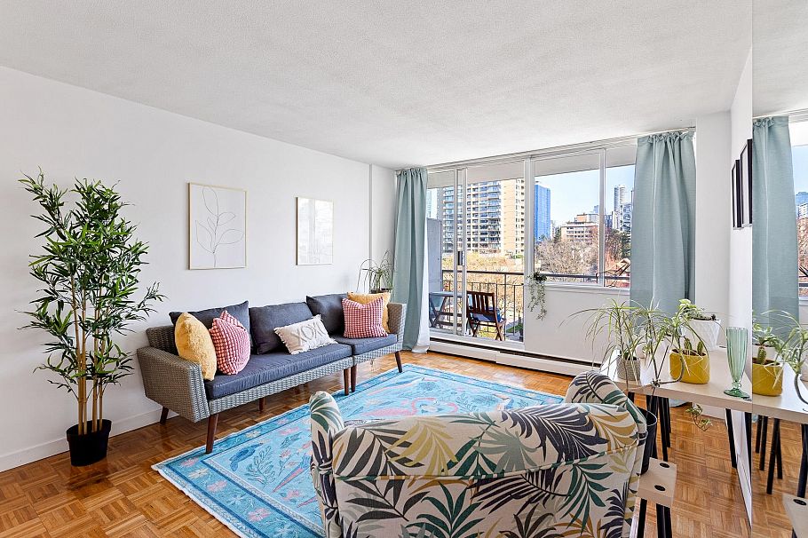 601 1850 Comox Street Vancouver, BC - 3