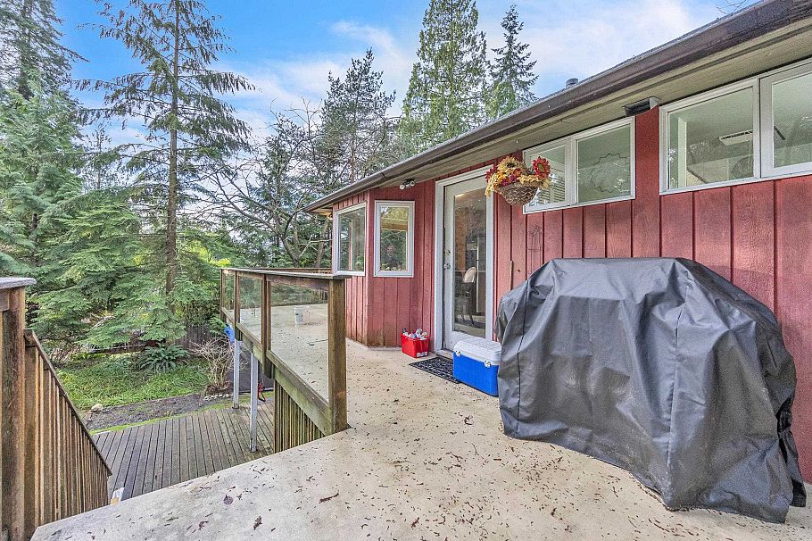 3710 Hoskins Road North Vancouver, BC - 25