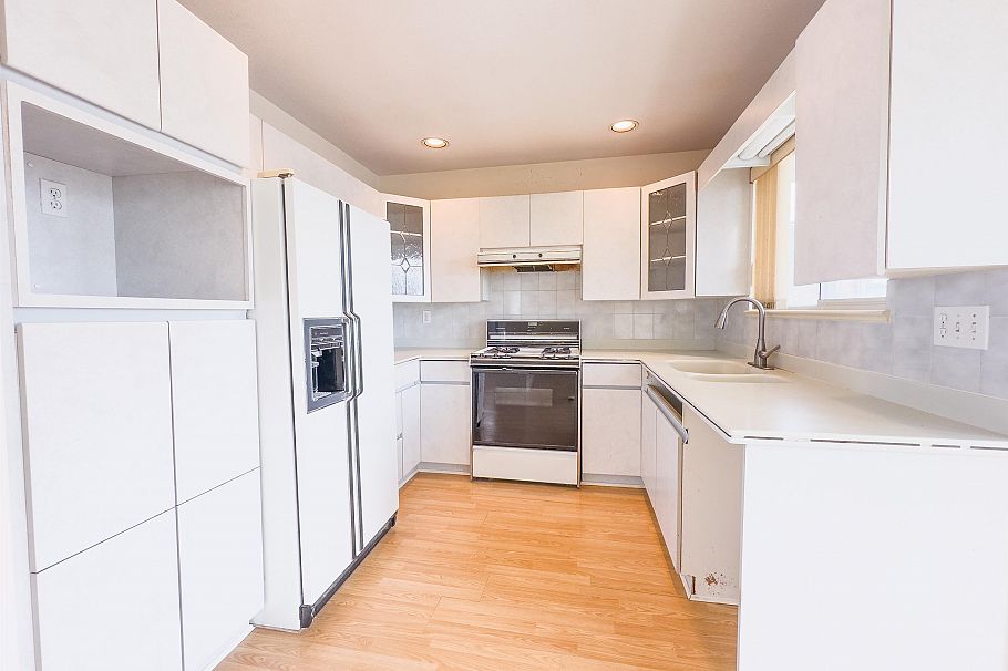 3630 Cambridge Street Vancouver, BC - 13