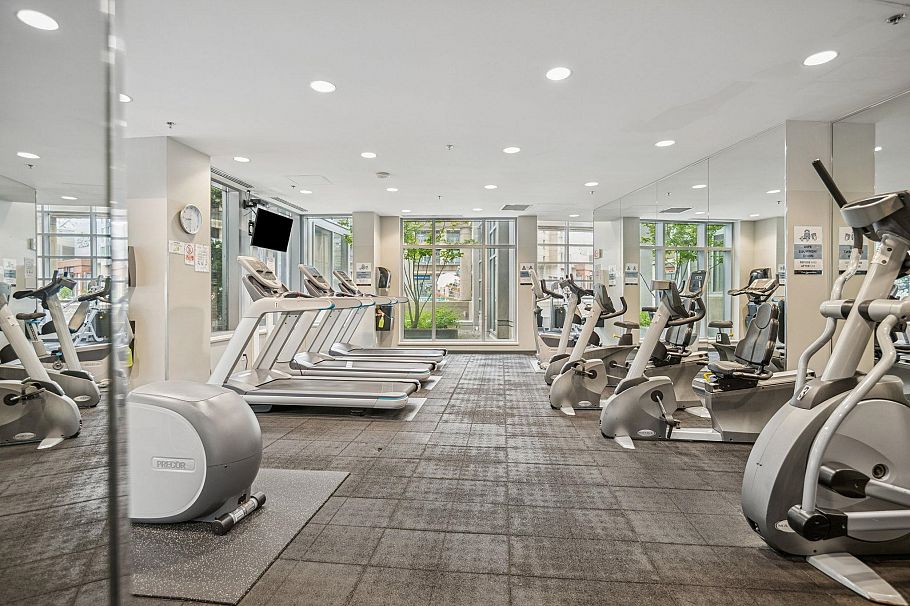 239 188 Keefer Place Vancouver, BC - 28