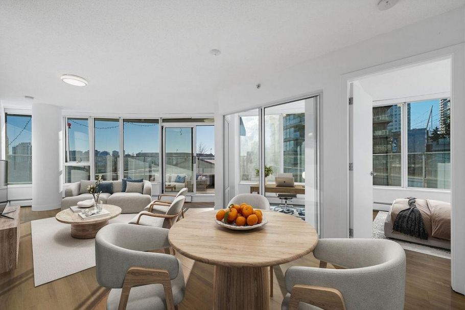 602 58 Keefer Place Vancouver, BC - 4