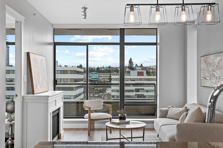 902 4250 Dawson Street Burnaby, BC - 5