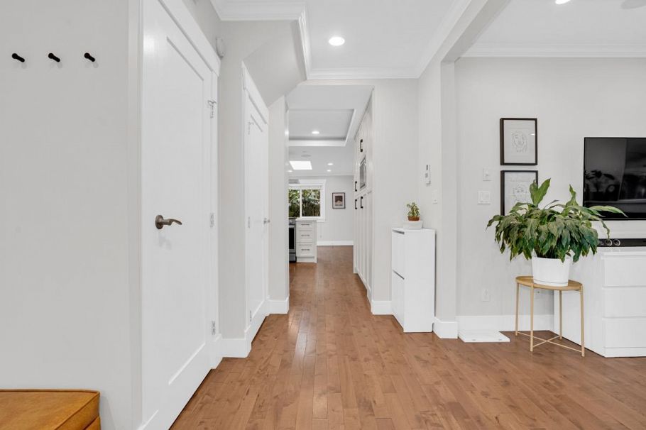 614 E 14th Avenue Vancouver, BC - 6