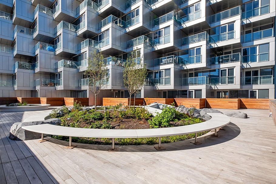 808 1480 Howe Street Vancouver, BC - 1