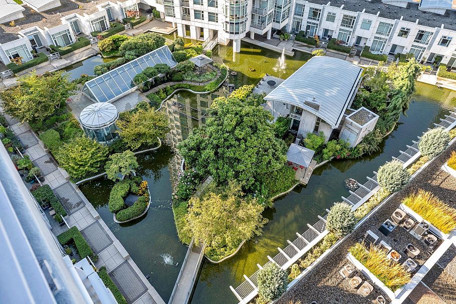 1608 198 Aquarius Mews Vancouver, BC - 21