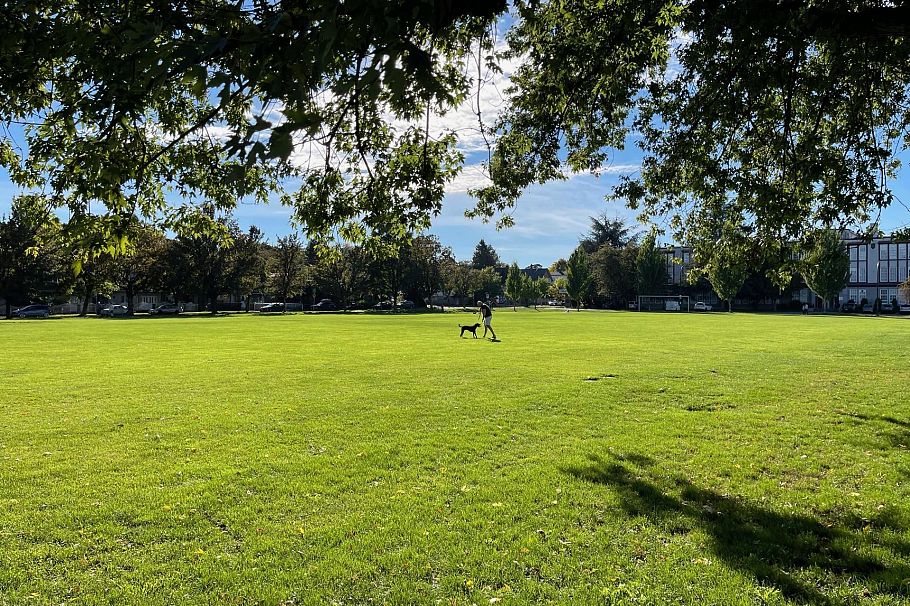 2887 E Georgia Street Vancouver, BC - 37