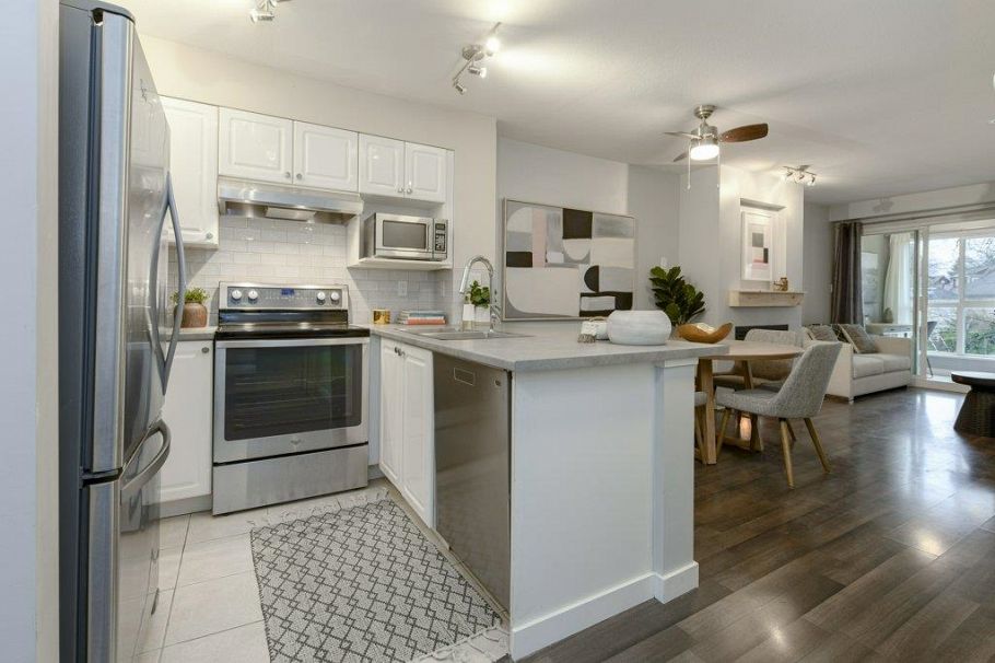 313 760 Kingsway Way Vancouver, BC - 11